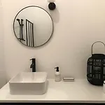, Rénové Dans Immeuble Classé.