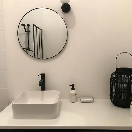 , Renove Dans Immeuble Classe.