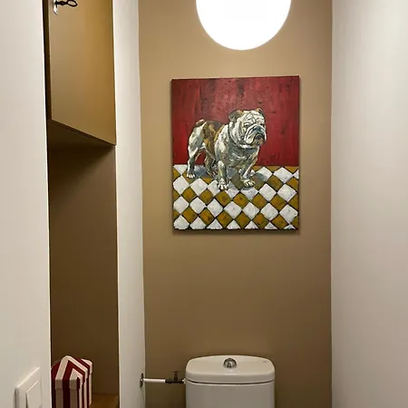 , Renove Dans Immeuble Classe. Apartmán *