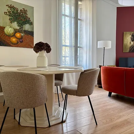 , Renove Dans Immeuble Classe. Apartamento