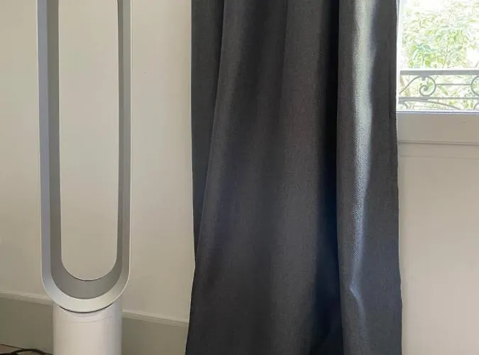 , Renove Dans Immeuble Classe. * Nimes