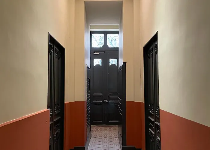 , Renove Dans Immeuble Classe.