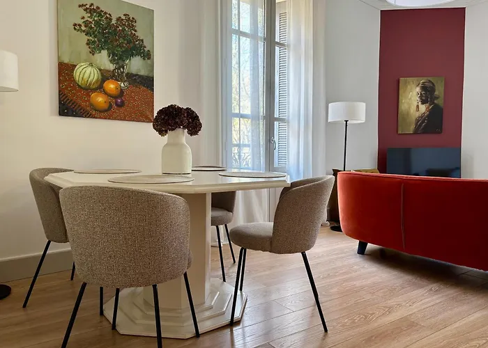 , Renove Dans Immeuble Classe. Lejlighed