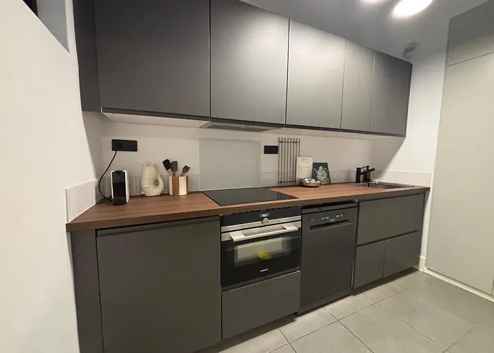 , Renove Dans Immeuble Classe. Daire *